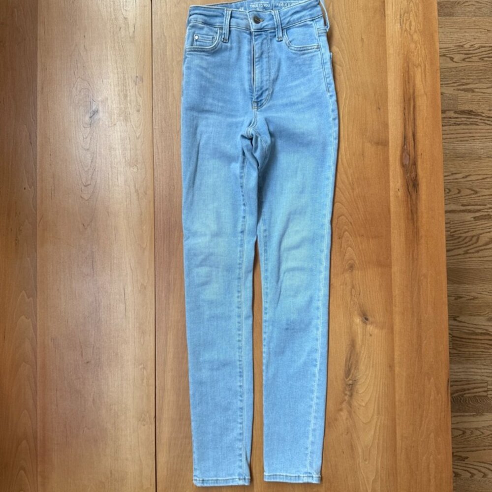 H & M Skinny Jeans